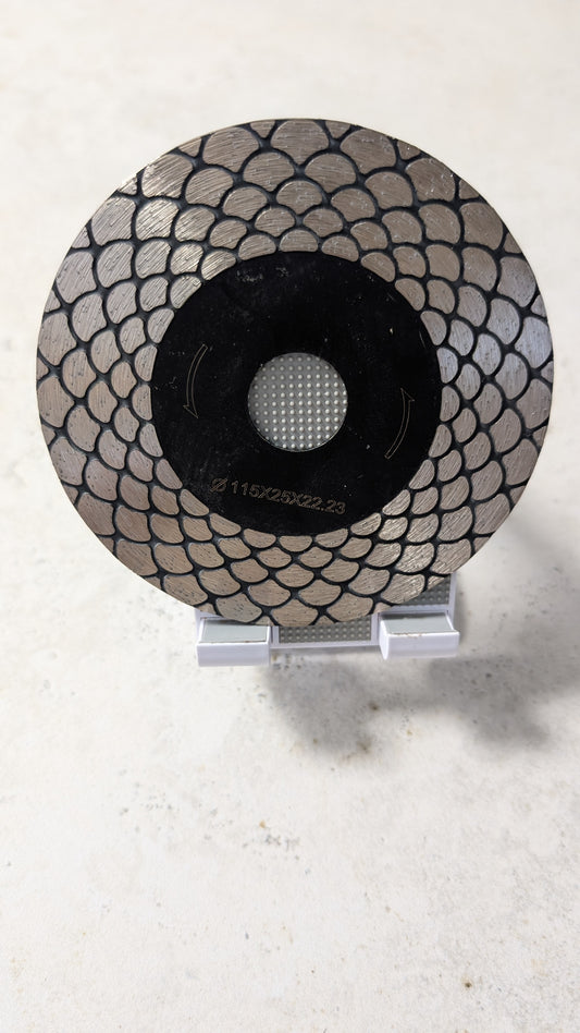 Segmented Mitre Cutting Disc – 115 mm black color