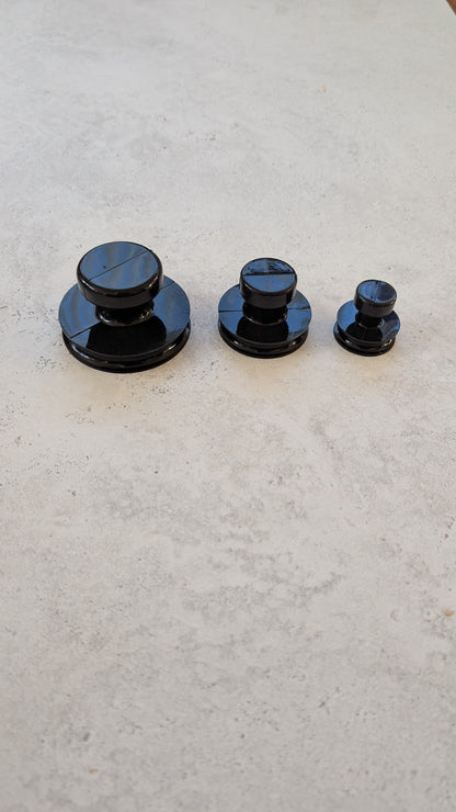 Mini suction cup