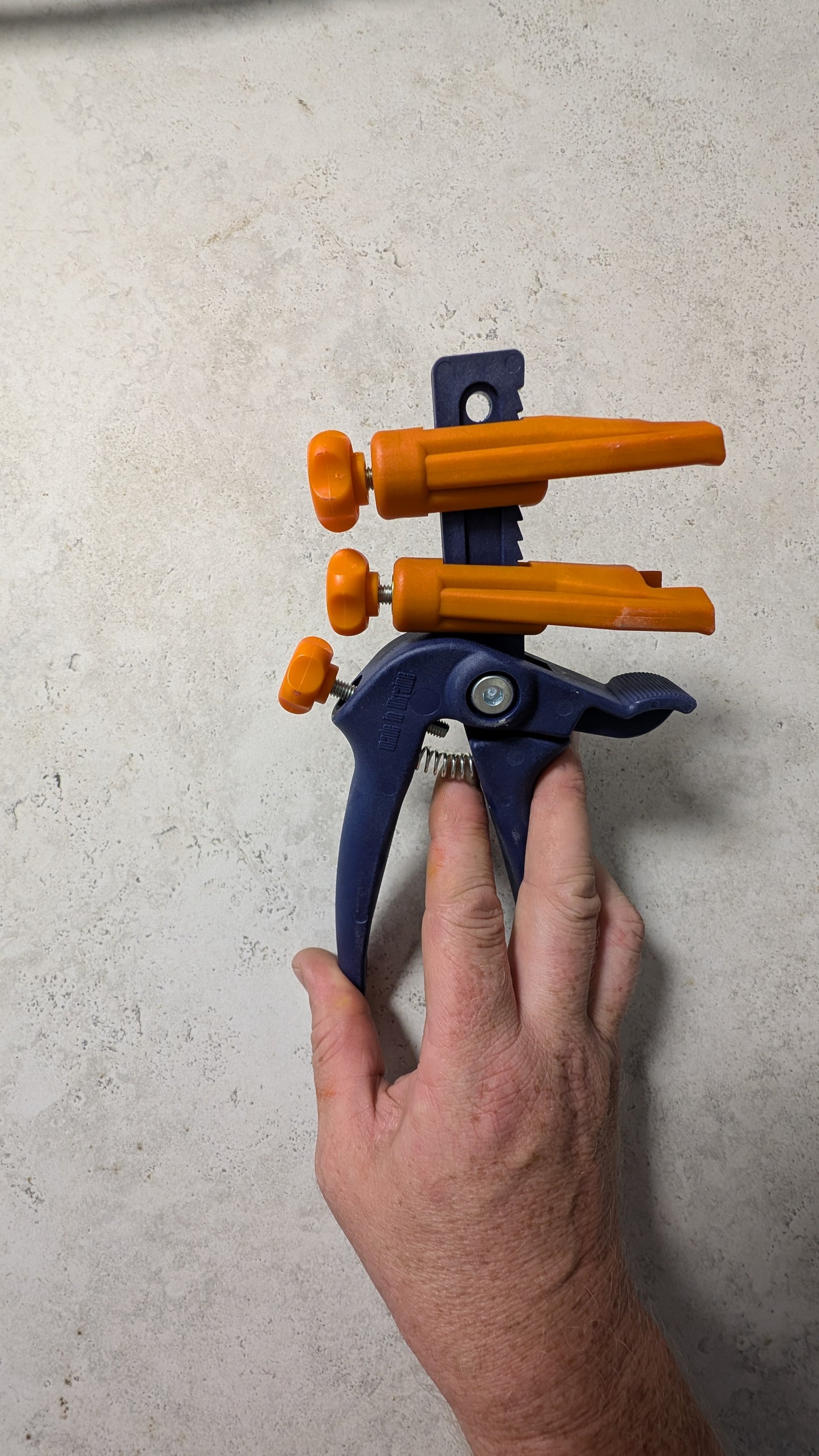 PLITKOM Tile Levelling System Pliers 2-in-1
