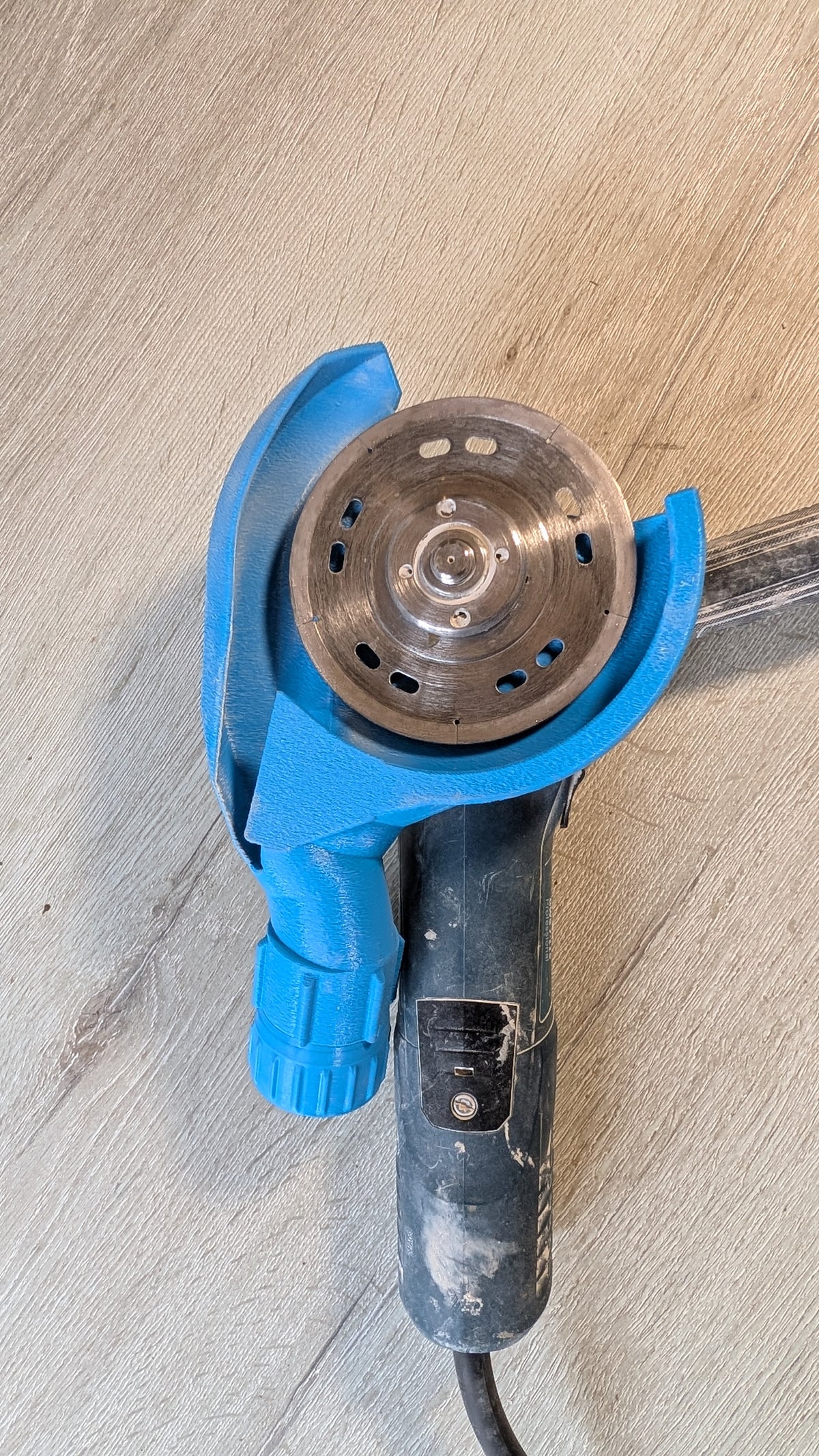 45° Tile Mitre Cutting Dust Extraction Shroud