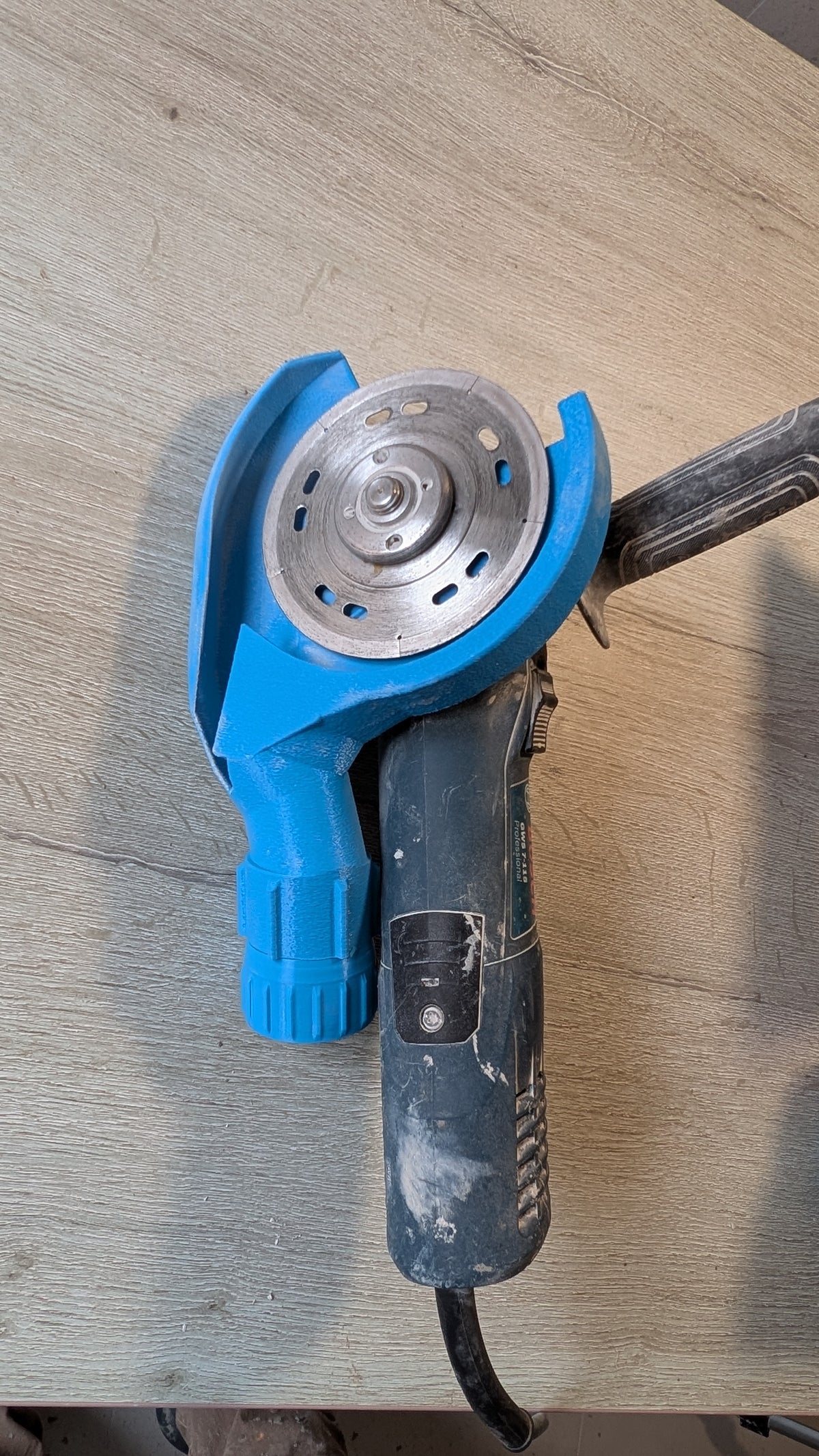 45° Tile Mitre Cutting Dust Extraction Shroud